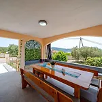 House With Pool Maja *
