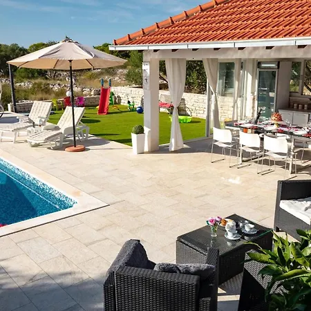 House With Pool Maja Holiday home *