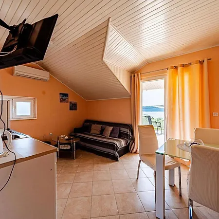 Holiday home House With Pool Maja