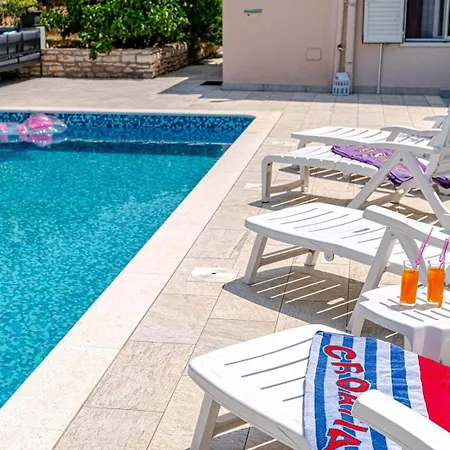 House With Pool Maja Vela Luka