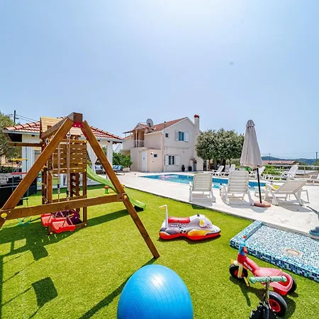 House With Pool Maja Holiday home *