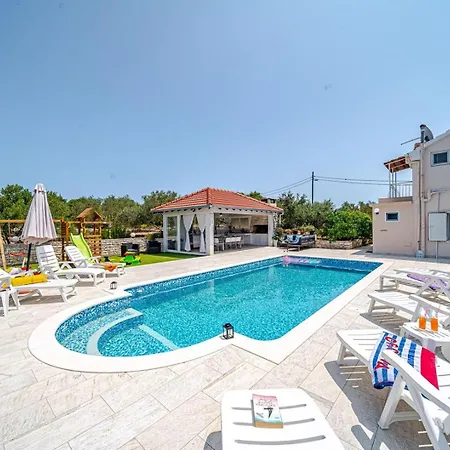 House With Pool Maja Holiday home Vela Luka