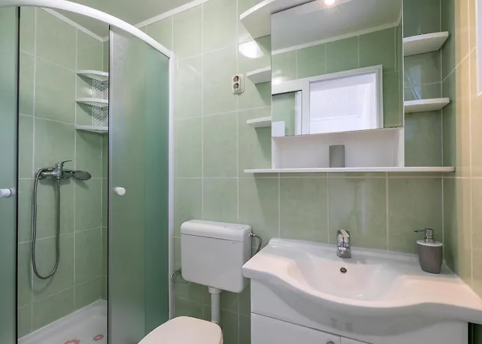 Holiday home House With Pool Maja
