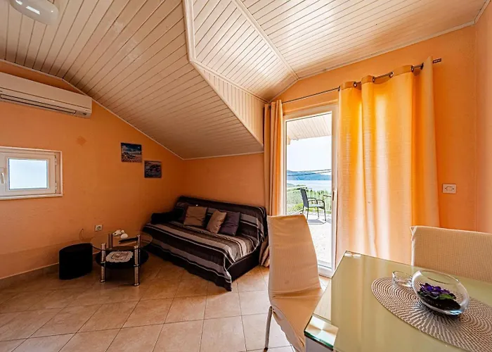 House With Pool Maja Vela Luka