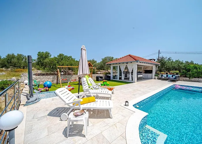 Holiday home House With Pool Maja Vela Luka